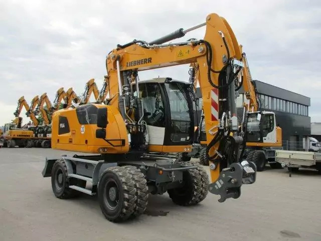 2023 Liebherr A 914 Litronic G6.0-D - Bager na kotačima: slika 2023 Liebherr A 914 Litronic G6.0-D - Bager na kotačima 2023 Liebherr A 914 Litronic G6.0-D - Bager na kotačima: slika 2023 Liebherr A 914 Litronic G6.0-D - Bager na kotačima