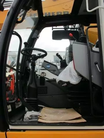 2023 Liebherr A 914 Litronic G6.0-D - Bager na kotačima: slika 2023 Liebherr A 914 Litronic G6.0-D - Bager na kotačima 2023 Liebherr A 914 Litronic G6.0-D - Bager na kotačima: slika 2023 Liebherr A 914 Litronic G6.0-D - Bager na kotačima