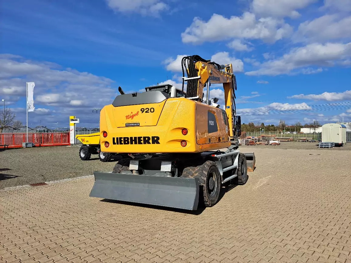 2023 Liebherr A 920 Litronic G6.0-D - Bager na kotačima: slika 2023 Liebherr A 920 Litronic G6.0-D - Bager na kotačima 2023 Liebherr A 920 Litronic G6.0-D - Bager na kotačima: slika 2023 Liebherr A 920 Litronic G6.0-D - Bager na kotačima
