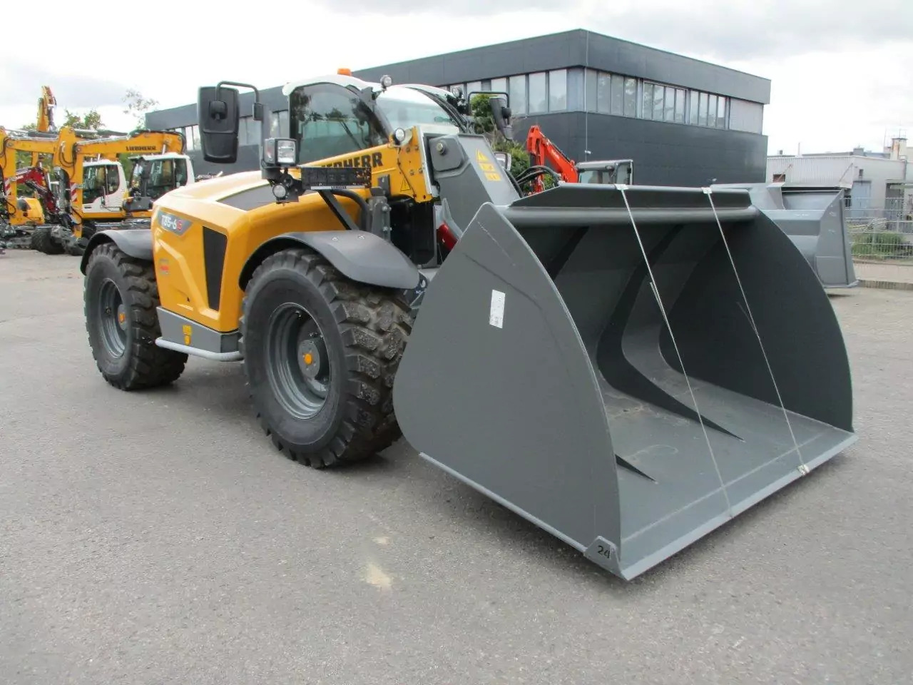2024 Liebherr T 35-6s - Teleskopski rukovatelj: slika 2024 Liebherr T 35-6s - Teleskopski rukovatelj 2024 Liebherr T 35-6s - Teleskopski rukovatelj: slika 2024 Liebherr T 35-6s - Teleskopski rukovatelj