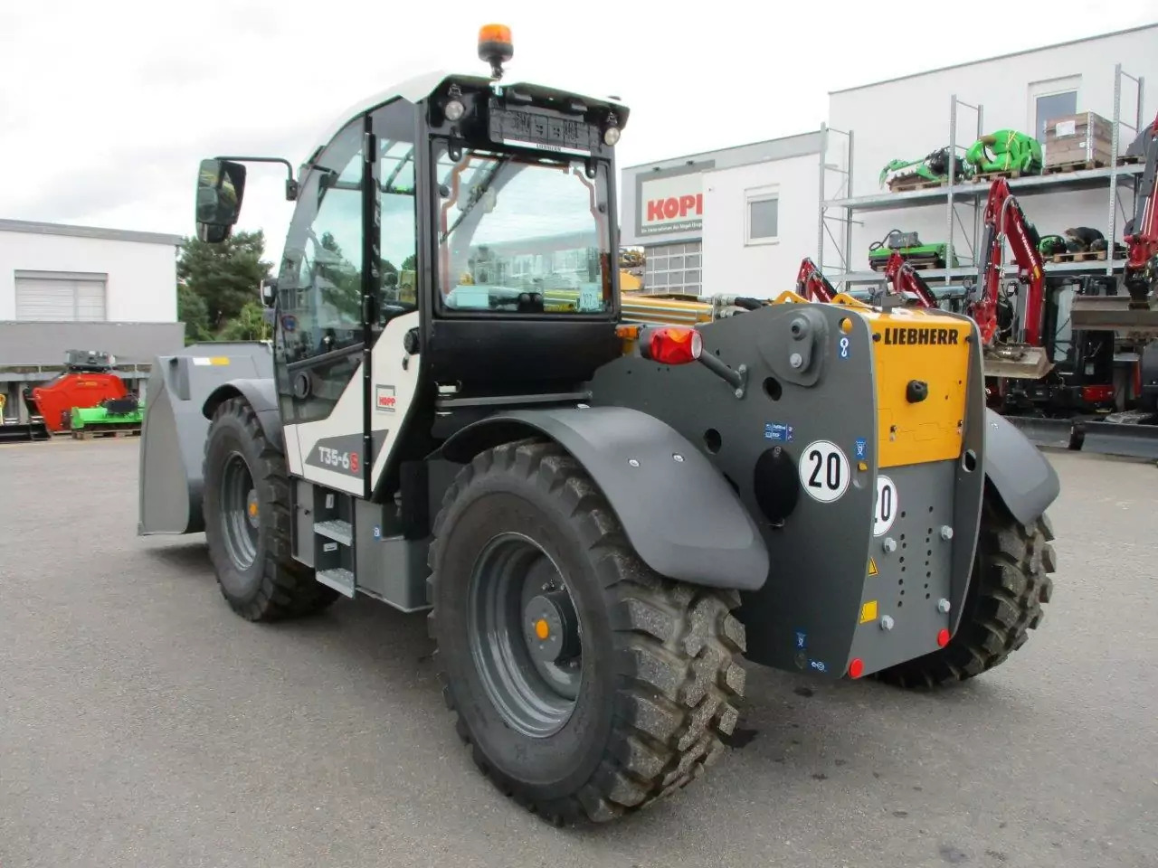 2024 Liebherr T 35-6s - Teleskopski rukovatelj: slika 2024 Liebherr T 35-6s - Teleskopski rukovatelj 2024 Liebherr T 35-6s - Teleskopski rukovatelj: slika 2024 Liebherr T 35-6s - Teleskopski rukovatelj