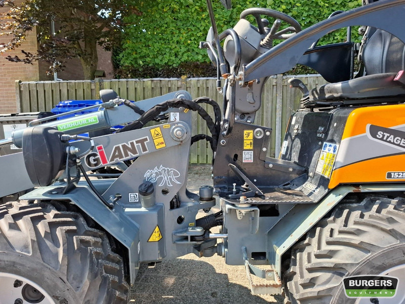 Giant G1500 X-TRA - Kompaktni utovarivač gusjeničar: slika Giant G1500 X-TRA - Kompaktni utovarivač gusjeničar Giant G1500 X-TRA - Kompaktni utovarivač gusjeničar: slika Giant G1500 X-TRA - Kompaktni utovarivač gusjeničar