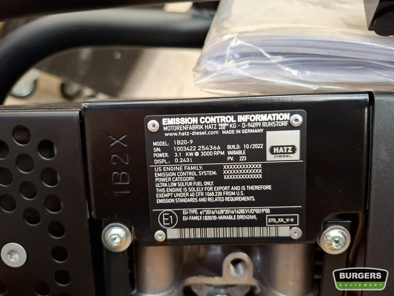 Giant GP2158SD - Vibro ploča: slika Giant GP2158SD - Vibro ploča Giant GP2158SD - Vibro ploča: slika Giant GP2158SD - Vibro ploča