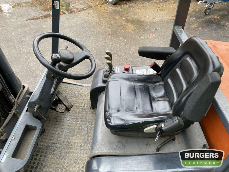 Heli Heftruck AC40 - Električni viličar: slika Heli Heftruck AC40 - Električni viličar Heli Heftruck AC40 - Električni viličar: slika Heli Heftruck AC40 - Električni viličar