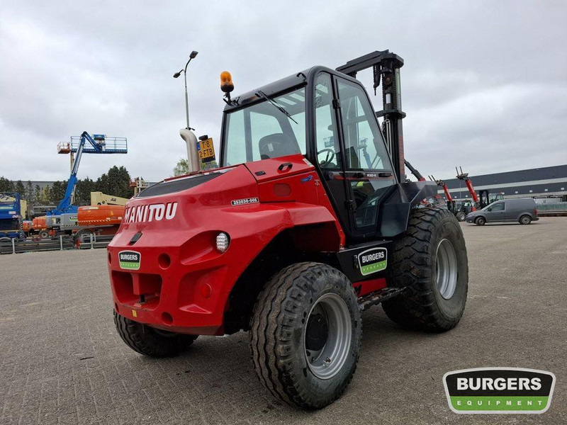 Manitou M30-4 - Viličar za teške terene: slika Manitou M30-4 - Viličar za teške terene Manitou M30-4 - Viličar za teške terene: slika Manitou M30-4 - Viličar za teške terene