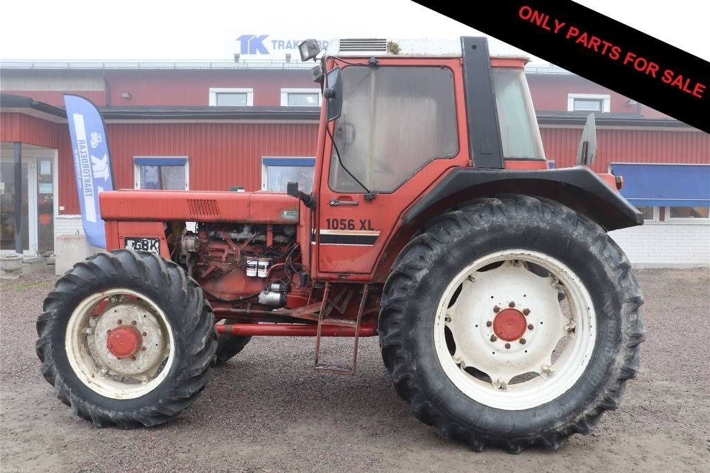 Case IH 1056 XL Dismantled. Only spare parts - Traktor: slika Case IH 1056 XL Dismantled. Only spare parts - Traktor Case IH 1056 XL Dismantled. Only spare parts - Traktor: slika Case IH 1056 XL Dismantled. Only spare parts - Traktor