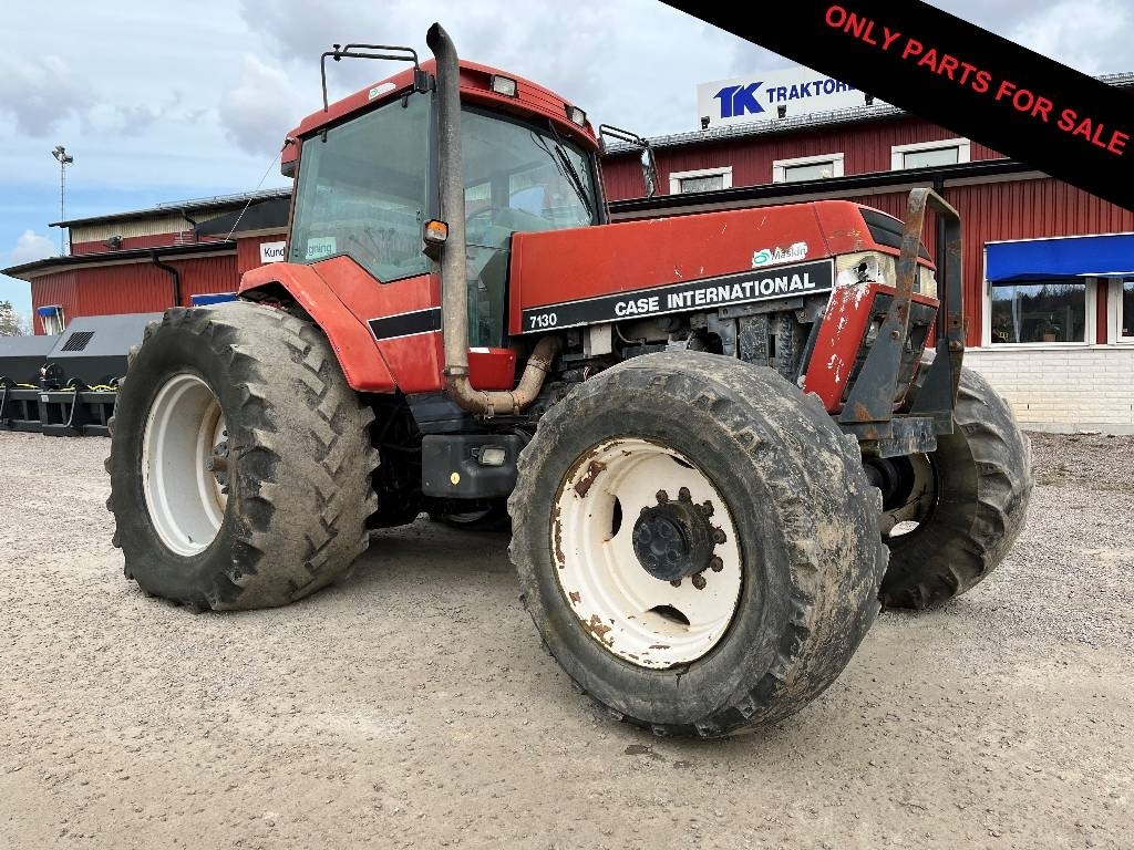 Case IH 7110 Magnum Dismantled: only spare parts - Traktor: slika Case IH 7110 Magnum Dismantled: only spare parts - Traktor Case IH 7110 Magnum Dismantled: only spare parts - Traktor: slika Case IH 7110 Magnum Dismantled: only spare parts - Traktor
