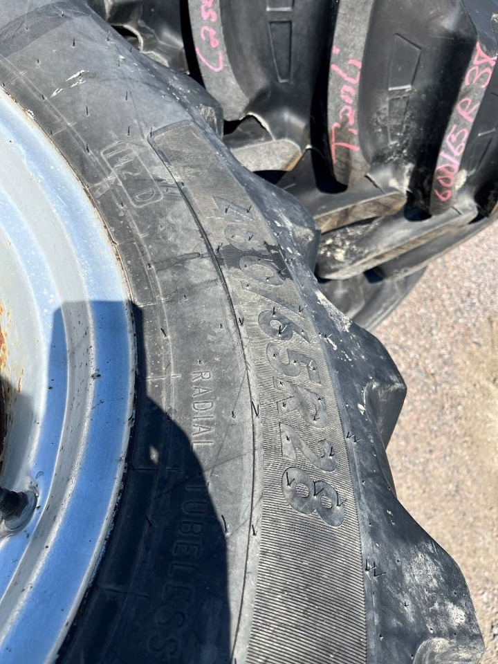 Hjul 600/65R38 480/65R28 till Case MAXXUM 110 - Guma za Poljoprivredni strojevi: slika Hjul 600/65R38 480/65R28 till Case MAXXUM 110 - Guma za Poljoprivredni strojevi Hjul 600/65R38 480/65R28 till Case MAXXUM 110 - Guma za Poljoprivredni strojevi: slika Hjul 600/65R38 480/65R28 till Case MAXXUM 110 - Guma za Poljoprivredni strojevi