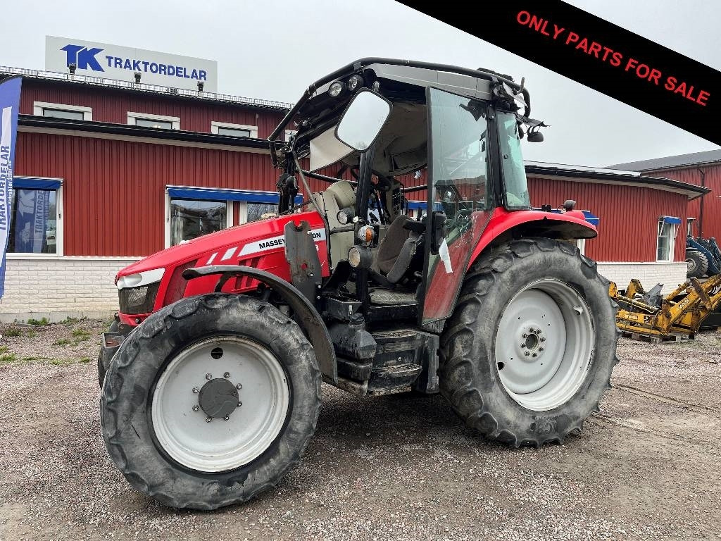 Massey Ferguson 5609 Dismantled. Only specific spare parts - Traktor: slika Massey Ferguson 5609 Dismantled. Only specific spare parts - Traktor Massey Ferguson 5609 Dismantled. Only specific spare parts - Traktor: slika Massey Ferguson 5609 Dismantled. Only specific spare parts - Traktor