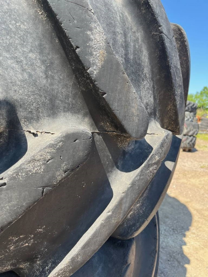 Michelin 650/65R38 520/65R28 till Case , MC Cormick - Guma za Poljoprivredni strojevi: slika Michelin 650/65R38 520/65R28 till Case , MC Cormick - Guma za Poljoprivredni strojevi Michelin 650/65R38 520/65R28 till Case , MC Cormick - Guma za Poljoprivredni strojevi: slika Michelin 650/65R38 520/65R28 till Case , MC Cormick - Guma za Poljoprivredni strojevi