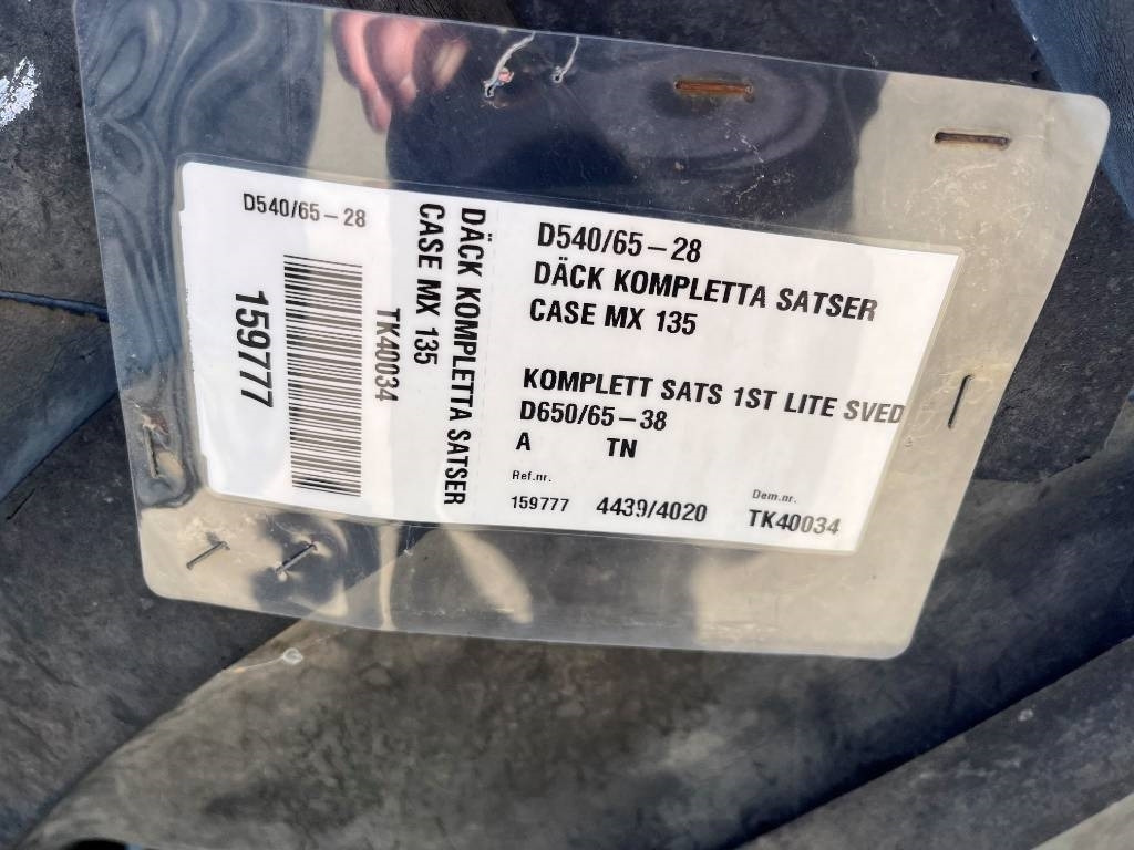 Michelin 650/65R38 till Case MX 135 - Guma za Poljoprivredni strojevi: slika Michelin 650/65R38 till Case MX 135 - Guma za Poljoprivredni strojevi Michelin 650/65R38 till Case MX 135 - Guma za Poljoprivredni strojevi: slika Michelin 650/65R38 till Case MX 135 - Guma za Poljoprivredni strojevi