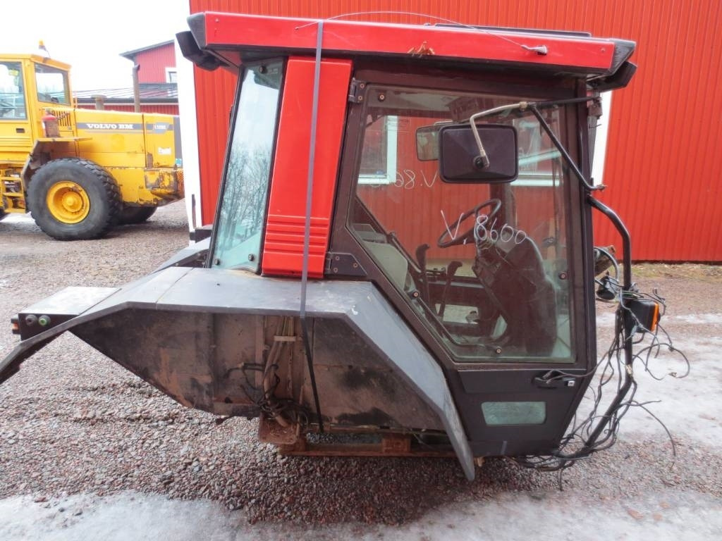 Valmet 8600 - Kabina za Poljoprivredni strojevi: slika Valmet 8600 - Kabina za Poljoprivredni strojevi Valmet 8600 - Kabina za Poljoprivredni strojevi: slika Valmet 8600 - Kabina za Poljoprivredni strojevi