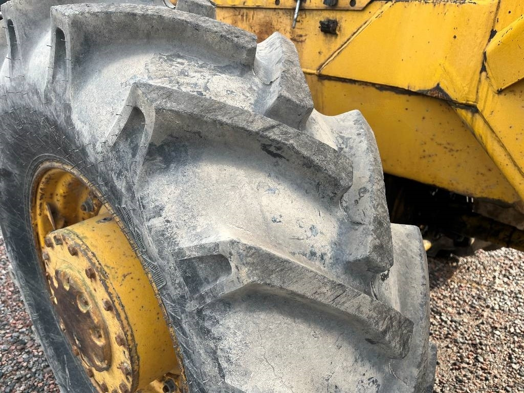 Volvo BM 641 Dismantled. Only specific spare parts - Utovarivač na kotačima: slika Volvo BM 641 Dismantled. Only specific spare parts - Utovarivač na kotačima Volvo BM 641 Dismantled. Only specific spare parts - Utovarivač na kotačima: slika Volvo BM 641 Dismantled. Only specific spare parts - Utovarivač na kotačima