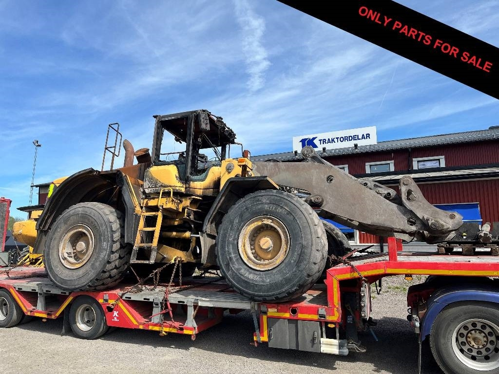 Volvo L 180 F Dismantled: only spare parts - Utovarivač na kotačima: slika Volvo L 180 F Dismantled: only spare parts - Utovarivač na kotačima Volvo L 180 F Dismantled: only spare parts - Utovarivač na kotačima: slika Volvo L 180 F Dismantled: only spare parts - Utovarivač na kotačima