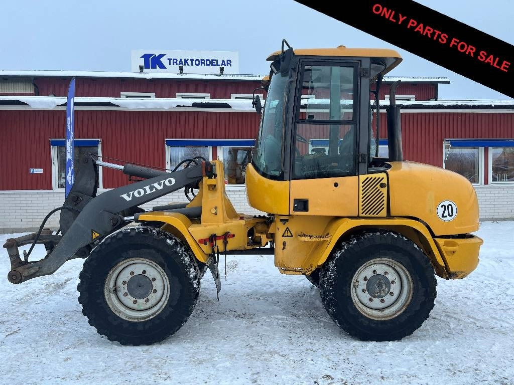 Volvo L 30 Dismantled. Only spare parts - Utovarivač na kotačima: slika Volvo L 30 Dismantled. Only spare parts - Utovarivač na kotačima Volvo L 30 Dismantled. Only spare parts - Utovarivač na kotačima: slika Volvo L 30 Dismantled. Only spare parts - Utovarivač na kotačima