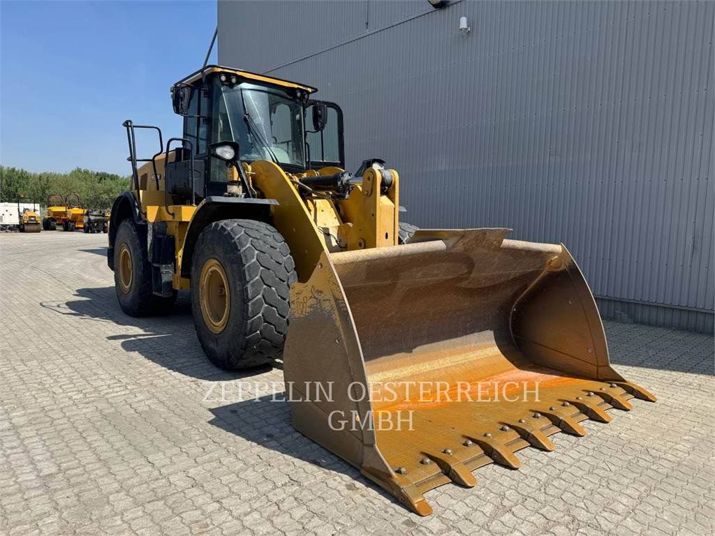 CAT 950M - Utovarivač na kotačima: slika CAT 950M - Utovarivač na kotačima CAT 950M - Utovarivač na kotačima: slika CAT 950M - Utovarivač na kotačima
