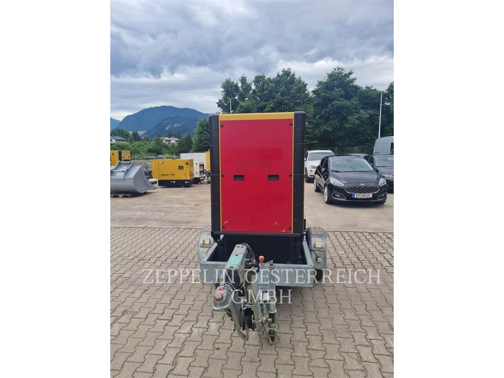 Olympian CAT GEP33-4 - Generatorski set: slika Olympian CAT GEP33-4 - Generatorski set Olympian CAT GEP33-4 - Generatorski set: slika Olympian CAT GEP33-4 - Generatorski set