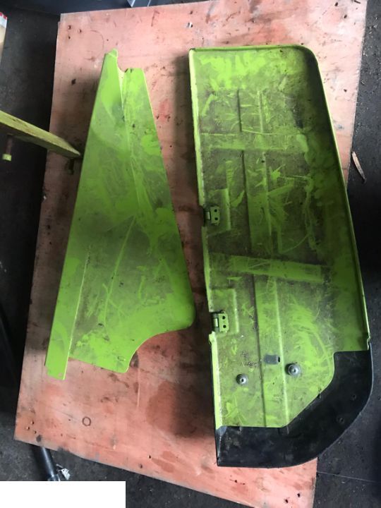 Boczek Maski - Claas Axion - Hauba za Poljoprivredni strojevi: slika Boczek Maski - Claas Axion - Hauba za Poljoprivredni strojevi Boczek Maski - Claas Axion - Hauba za Poljoprivredni strojevi: slika Boczek Maski - Claas Axion - Hauba za Poljoprivredni strojevi