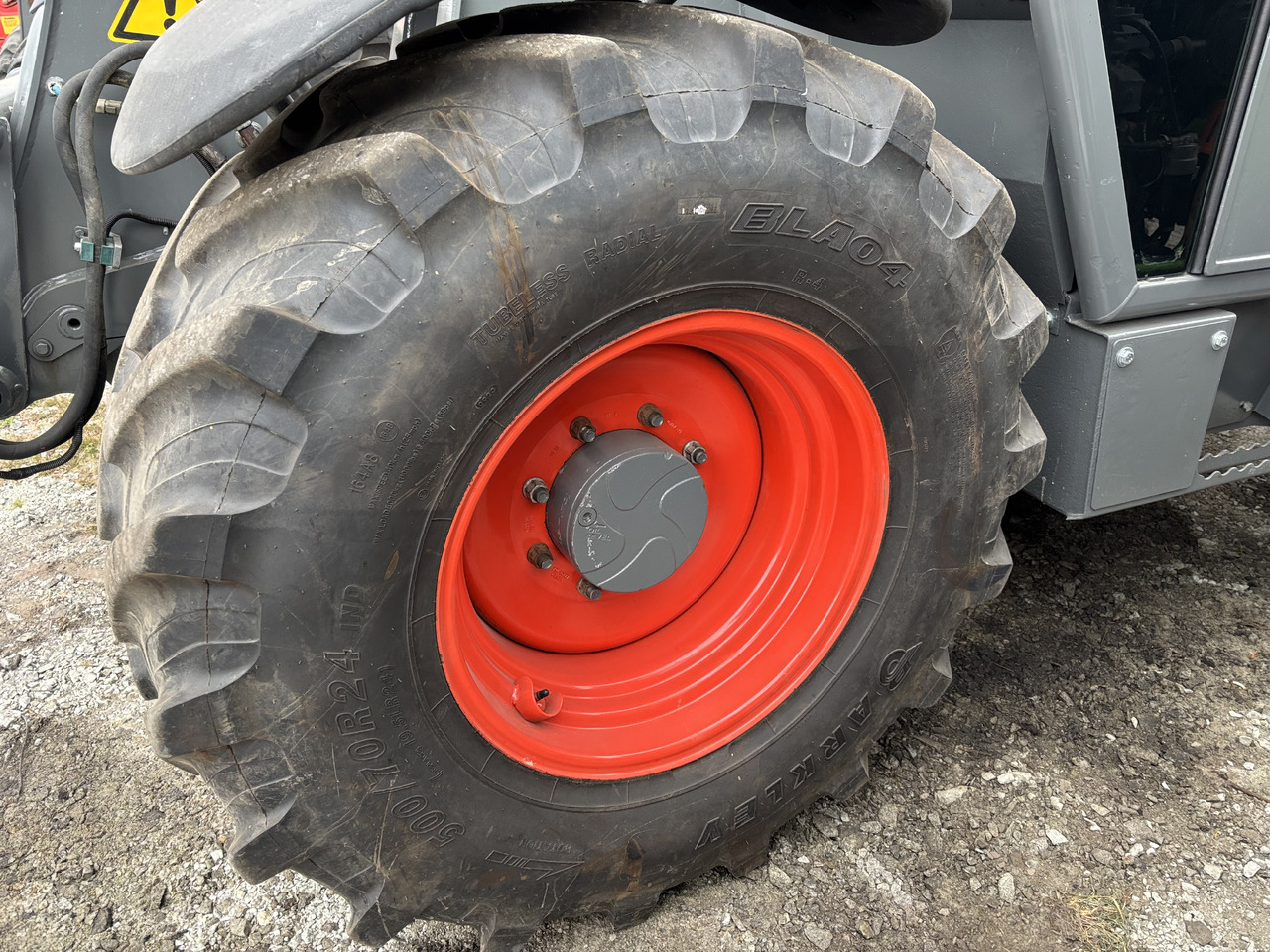 CLAAS Scorpion FELGA DW16Lx24 DW 16 L x 24 16x24 8 szpilek - Felga za Poljoprivredni strojevi: slika CLAAS Scorpion FELGA DW16Lx24 DW 16 L x 24 16x24 8 szpilek - Felga za Poljoprivredni strojevi CLAAS Scorpion FELGA DW16Lx24 DW 16 L x 24 16x24 8 szpilek - Felga za Poljoprivredni strojevi: slika CLAAS Scorpion FELGA DW16Lx24 DW 16 L x 24 16x24 8 szpilek - Felga za Poljoprivredni strojevi