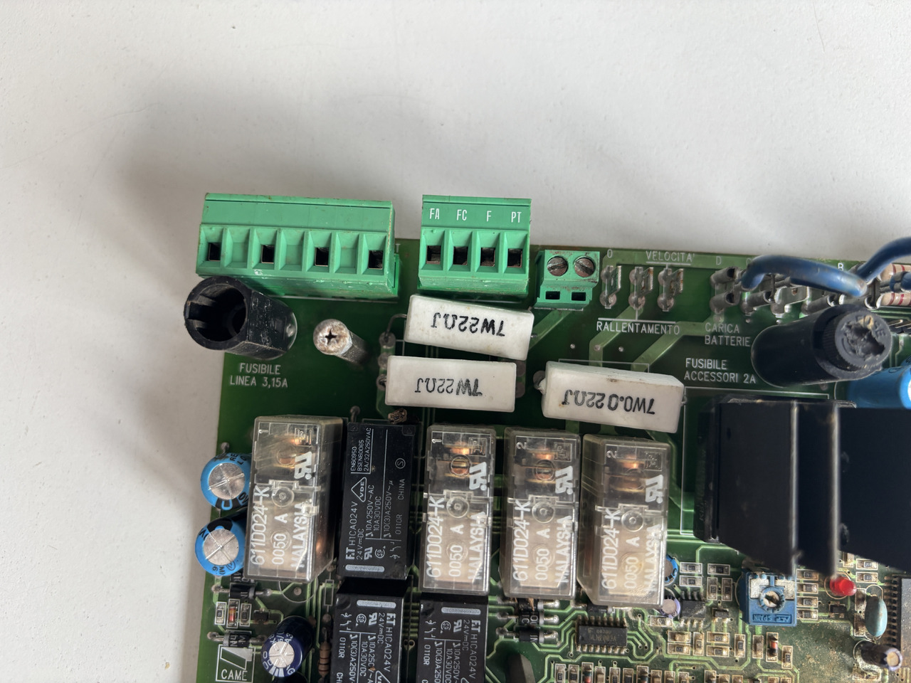 Came Quadro Comando ZL37 - centrala sterująca do szlabanów - Upravljačka jedinica (ECU) za Poljoprivredni strojevi: slika Came Quadro Comando ZL37 - centrala sterująca do szlabanów - Upravljačka jedinica (ECU) za Poljoprivredni strojevi Came Quadro Comando ZL37 - centrala sterująca do szlabanów - Upravljačka jedinica (ECU) za Poljoprivredni strojevi: slika Came Quadro Comando ZL37 - centrala sterująca do szlabanów - Upravljačka jedinica (ECU) za Poljoprivredni strojevi