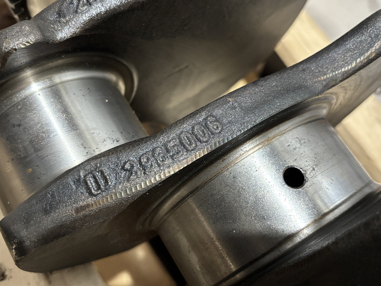 Case 5130 5140 5150 Maxxum 5140 Cummins 6BT Wał Korbowy J908032 J929037 J918324 - Koljenasto vratilo za Poljoprivredni strojevi: slika Case 5130 5140 5150 Maxxum 5140 Cummins 6BT Wał Korbowy J908032 J929037 J918324 - Koljenasto vratilo za Poljoprivredni strojevi Case 5130 5140 5150 Maxxum 5140 Cummins 6BT Wał Korbowy J908032 J929037 J918324 - Koljenasto vratilo za Poljoprivredni strojevi: slika Case 5130 5140 5150 Maxxum 5140 Cummins 6BT Wał Korbowy J908032 J929037 J918324 - Koljenasto vratilo za Poljoprivredni strojevi