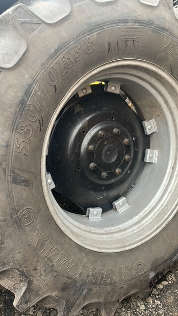 Case Felga 38" , case Felga 38 cali , 580/70 r38 - Felga za Poljoprivredni strojevi: slika Case Felga 38" , case Felga 38 cali , 580/70 r38 - Felga za Poljoprivredni strojevi Case Felga 38" , case Felga 38 cali , 580/70 r38 - Felga za Poljoprivredni strojevi: slika Case Felga 38" , case Felga 38 cali , 580/70 r38 - Felga za Poljoprivredni strojevi