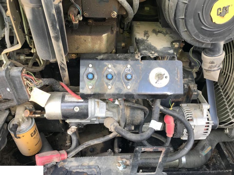 Mjenjač za Poljoprivredni strojevi Cat th360 - Skrzynia Biegów Silnik Atak Zwolnica Półoś Most Napędowy Ramię: slika Mjenjač za Poljoprivredni strojevi Cat th360 - Skrzynia Biegów Silnik Atak Zwolnica Półoś Most Napędowy Ramię Mjenjač za Poljoprivredni strojevi Cat th360 - Skrzynia Biegów Silnik Atak Zwolnica Półoś Most Napędowy Ramię: slika Mjenjač za Poljoprivredni strojevi Cat th360 - Skrzynia Biegów Silnik Atak Zwolnica Półoś Most Napędowy Ramię