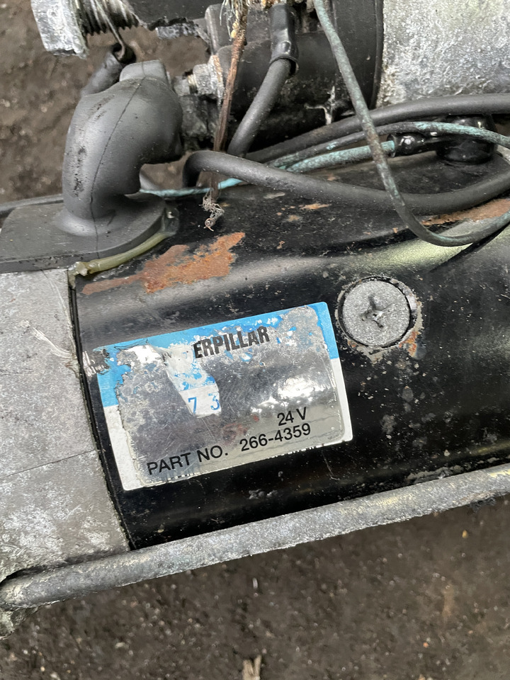 Caterpillar Cat Perkins 1106D C6.6 - rozrusznik 266-4359 - Starter za Građevinski strojevi: slika Caterpillar Cat Perkins 1106D C6.6 - rozrusznik 266-4359 - Starter za Građevinski strojevi Caterpillar Cat Perkins 1106D C6.6 - rozrusznik 266-4359 - Starter za Građevinski strojevi: slika Caterpillar Cat Perkins 1106D C6.6 - rozrusznik 266-4359 - Starter za Građevinski strojevi