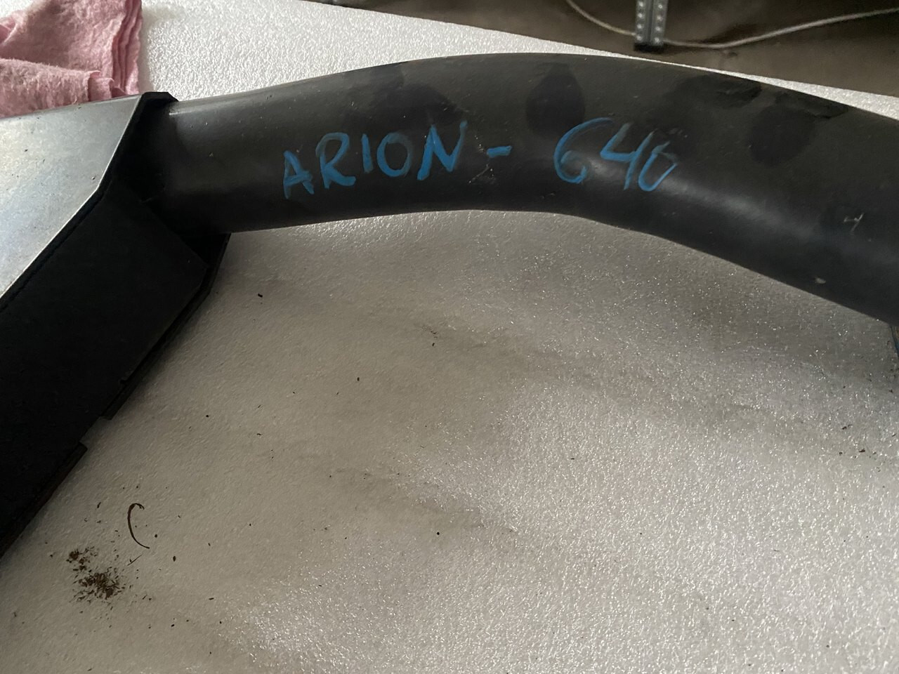 Claas Arion 640 - Lampy / Mocowania Lamp / Reflektory - Svjetla/ Rasvjeta za Poljoprivredni strojevi: slika Claas Arion 640 - Lampy / Mocowania Lamp / Reflektory - Svjetla/ Rasvjeta za Poljoprivredni strojevi Claas Arion 640 - Lampy / Mocowania Lamp / Reflektory - Svjetla/ Rasvjeta za Poljoprivredni strojevi: slika Claas Arion 640 - Lampy / Mocowania Lamp / Reflektory - Svjetla/ Rasvjeta za Poljoprivredni strojevi