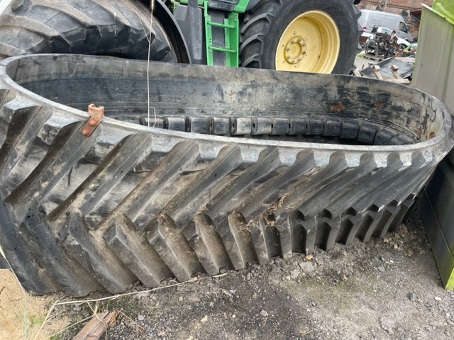 Claas Lexion Gąsienica 800cm - Gusjenice za Poljoprivredni strojevi: slika Claas Lexion Gąsienica 800cm - Gusjenice za Poljoprivredni strojevi Claas Lexion Gąsienica 800cm - Gusjenice za Poljoprivredni strojevi: slika Claas Lexion Gąsienica 800cm - Gusjenice za Poljoprivredni strojevi