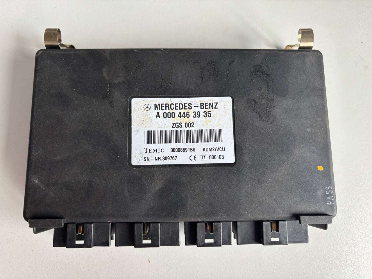 Claas Lexion Mega Jaguar - moduł sterownik silnika ECU A0004463935 - Upravljačka jedinica (ECU) za Poljoprivredni strojevi: slika Claas Lexion Mega Jaguar - moduł sterownik silnika ECU A0004463935 - Upravljačka jedinica (ECU) za Poljoprivredni strojevi Claas Lexion Mega Jaguar - moduł sterownik silnika ECU A0004463935 - Upravljačka jedinica (ECU) za Poljoprivredni strojevi: slika Claas Lexion Mega Jaguar - moduł sterownik silnika ECU A0004463935 - Upravljačka jedinica (ECU) za Poljoprivredni strojevi