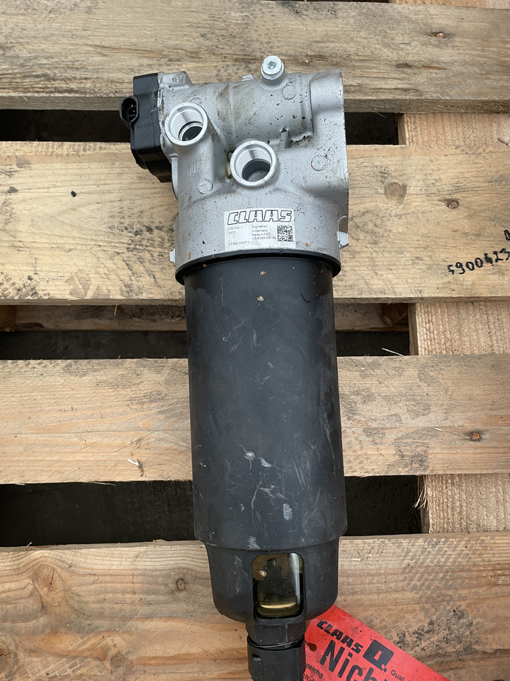 Claas Trion Evion - filtr paliwa silnika 0027588341 - Filter goriva za Poljoprivredni strojevi: slika Claas Trion Evion - filtr paliwa silnika 0027588341 - Filter goriva za Poljoprivredni strojevi Claas Trion Evion - filtr paliwa silnika 0027588341 - Filter goriva za Poljoprivredni strojevi: slika Claas Trion Evion - filtr paliwa silnika 0027588341 - Filter goriva za Poljoprivredni strojevi