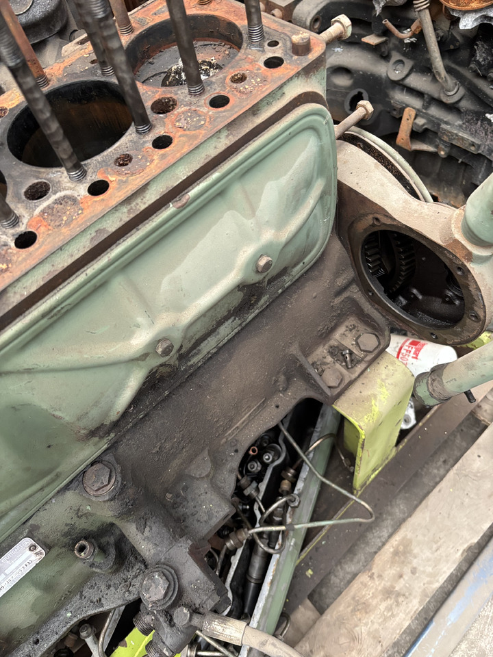 Daimler Benz Mercedes OM352 352.900 Silnik Części - Motor i dijelovi za Poljoprivredni strojevi: slika Daimler Benz Mercedes OM352 352.900 Silnik Części - Motor i dijelovi za Poljoprivredni strojevi Daimler Benz Mercedes OM352 352.900 Silnik Części - Motor i dijelovi za Poljoprivredni strojevi: slika Daimler Benz Mercedes OM352 352.900 Silnik Części - Motor i dijelovi za Poljoprivredni strojevi