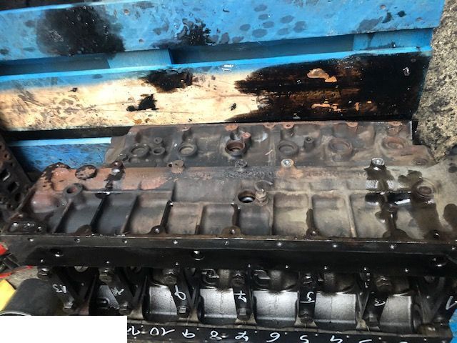 Deutz Bf6M 2012 - Blok Cylindrów Silnika - Blok cilindra za Poljoprivredni strojevi: slika Deutz Bf6M 2012 - Blok Cylindrów Silnika - Blok cilindra za Poljoprivredni strojevi Deutz Bf6M 2012 - Blok Cylindrów Silnika - Blok cilindra za Poljoprivredni strojevi: slika Deutz Bf6M 2012 - Blok Cylindrów Silnika - Blok cilindra za Poljoprivredni strojevi