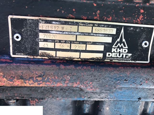Deutz F4L912W - Blok - Blok cilindra za Poljoprivredni strojevi: slika Deutz F4L912W - Blok - Blok cilindra za Poljoprivredni strojevi Deutz F4L912W - Blok - Blok cilindra za Poljoprivredni strojevi: slika Deutz F4L912W - Blok - Blok cilindra za Poljoprivredni strojevi