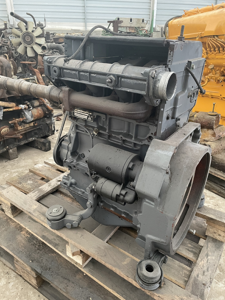 Deutz KHD F3l1011 - silnik kompletny - Motor za Poljoprivredni strojevi: slika Deutz KHD F3l1011 - silnik kompletny - Motor za Poljoprivredni strojevi Deutz KHD F3l1011 - silnik kompletny - Motor za Poljoprivredni strojevi: slika Deutz KHD F3l1011 - silnik kompletny - Motor za Poljoprivredni strojevi