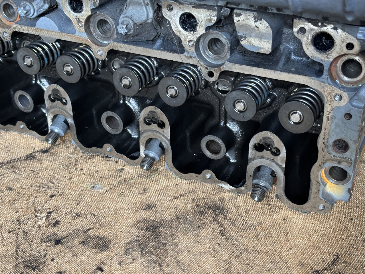 Deutz TD2011 D2011 D2011L04W Blok Silnika Kolektor Wydechowy 04270858 - Blok cilindra za Poljoprivredni strojevi: slika Deutz TD2011 D2011 D2011L04W Blok Silnika Kolektor Wydechowy 04270858 - Blok cilindra za Poljoprivredni strojevi Deutz TD2011 D2011 D2011L04W Blok Silnika Kolektor Wydechowy 04270858 - Blok cilindra za Poljoprivredni strojevi: slika Deutz TD2011 D2011 D2011L04W Blok Silnika Kolektor Wydechowy 04270858 - Blok cilindra za Poljoprivredni strojevi