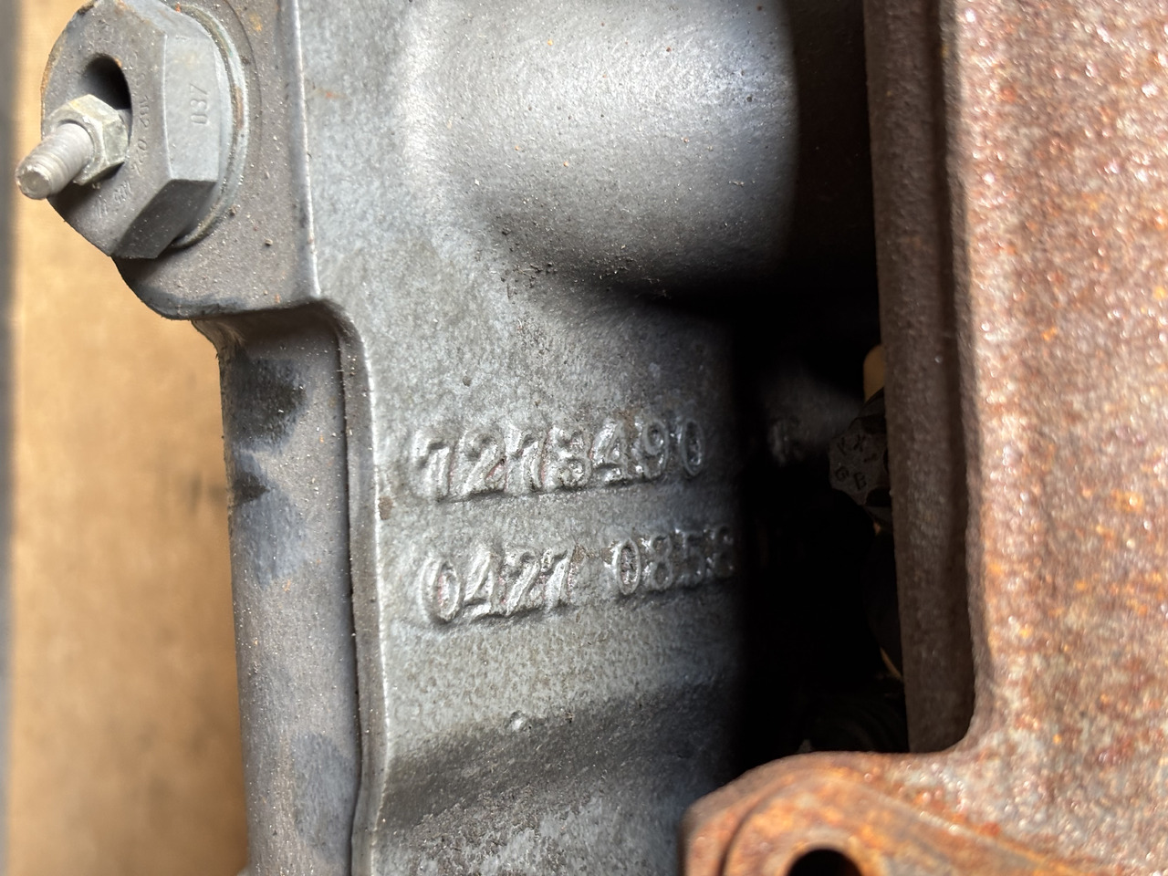 Deutz TD2011 D2011 D2011L04W Blok Silnika Kolektor Wydechowy 04270858 - Blok cilindra za Poljoprivredni strojevi: slika Deutz TD2011 D2011 D2011L04W Blok Silnika Kolektor Wydechowy 04270858 - Blok cilindra za Poljoprivredni strojevi Deutz TD2011 D2011 D2011L04W Blok Silnika Kolektor Wydechowy 04270858 - Blok cilindra za Poljoprivredni strojevi: slika Deutz TD2011 D2011 D2011L04W Blok Silnika Kolektor Wydechowy 04270858 - Blok cilindra za Poljoprivredni strojevi