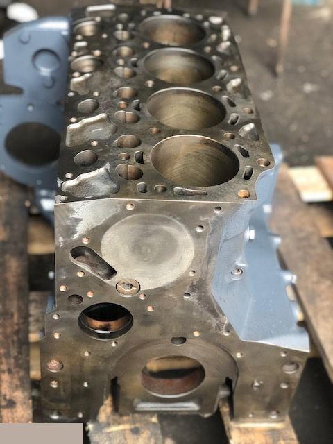 Deutz Tcd2012l04 - Blok Cylindrów - GP1022511 - Blok cilindra za Poljoprivredni strojevi: slika Deutz Tcd2012l04 - Blok Cylindrów - GP1022511 - Blok cilindra za Poljoprivredni strojevi Deutz Tcd2012l04 - Blok Cylindrów - GP1022511 - Blok cilindra za Poljoprivredni strojevi: slika Deutz Tcd2012l04 - Blok Cylindrów - GP1022511 - Blok cilindra za Poljoprivredni strojevi