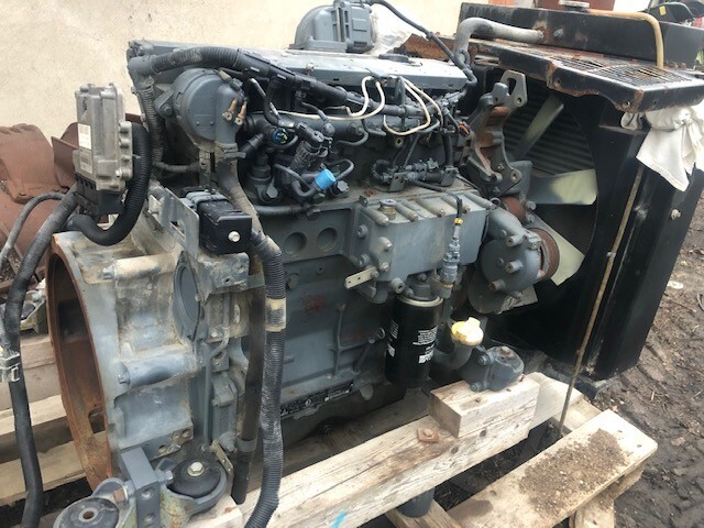 Deutz tcd 2013 L04 2V - Motor za Poljoprivredni strojevi: slika Deutz tcd 2013 L04 2V - Motor za Poljoprivredni strojevi Deutz tcd 2013 L04 2V - Motor za Poljoprivredni strojevi: slika Deutz tcd 2013 L04 2V - Motor za Poljoprivredni strojevi