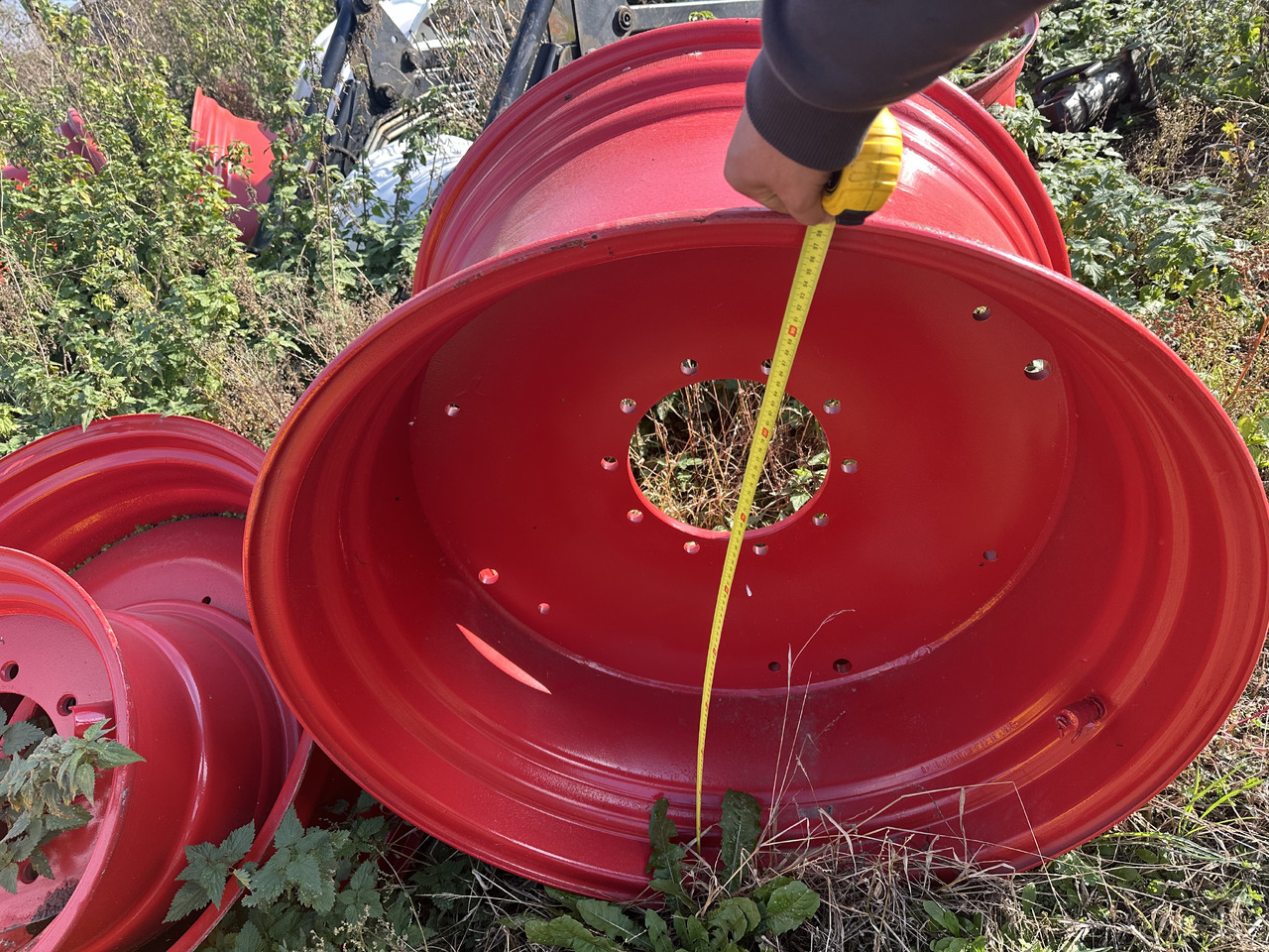 Felga 23x38 fendt claas - Felga za Poljoprivredni strojevi: slika Felga 23x38 fendt claas - Felga za Poljoprivredni strojevi Felga 23x38 fendt claas - Felga za Poljoprivredni strojevi: slika Felga 23x38 fendt claas - Felga za Poljoprivredni strojevi