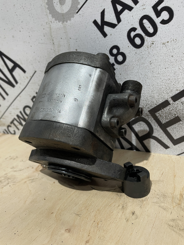 Fendt 930 MAN D0836 - pompa hydrauliczna Bosch Rexroth 0510625384 1515500013 - Hidraulična pumpa za Poljoprivredni strojevi: slika Fendt 930 MAN D0836 - pompa hydrauliczna Bosch Rexroth 0510625384 1515500013 - Hidraulična pumpa za Poljoprivredni strojevi Fendt 930 MAN D0836 - pompa hydrauliczna Bosch Rexroth 0510625384 1515500013 - Hidraulična pumpa za Poljoprivredni strojevi: slika Fendt 930 MAN D0836 - pompa hydrauliczna Bosch Rexroth 0510625384 1515500013 - Hidraulična pumpa za Poljoprivredni strojevi