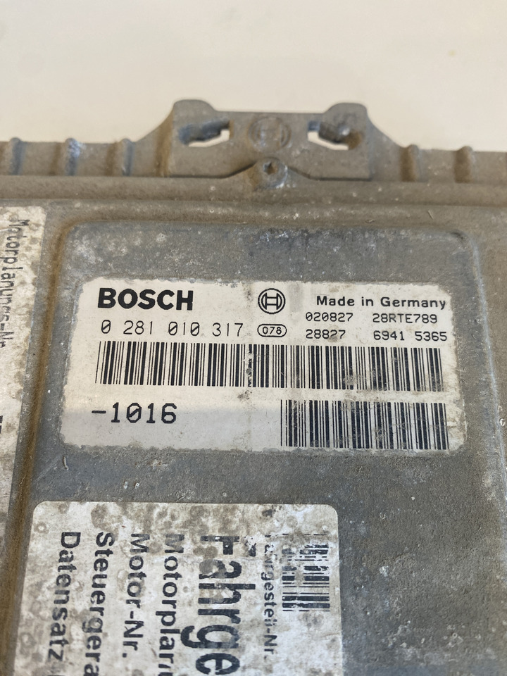 Fendt 930 - sterownik moduł silnika Bosch 0281010317 - Upravljačka jedinica (ECU) za Poljoprivredni strojevi: slika Fendt 930 - sterownik moduł silnika Bosch 0281010317 - Upravljačka jedinica (ECU) za Poljoprivredni strojevi Fendt 930 - sterownik moduł silnika Bosch 0281010317 - Upravljačka jedinica (ECU) za Poljoprivredni strojevi: slika Fendt 930 - sterownik moduł silnika Bosch 0281010317 - Upravljačka jedinica (ECU) za Poljoprivredni strojevi