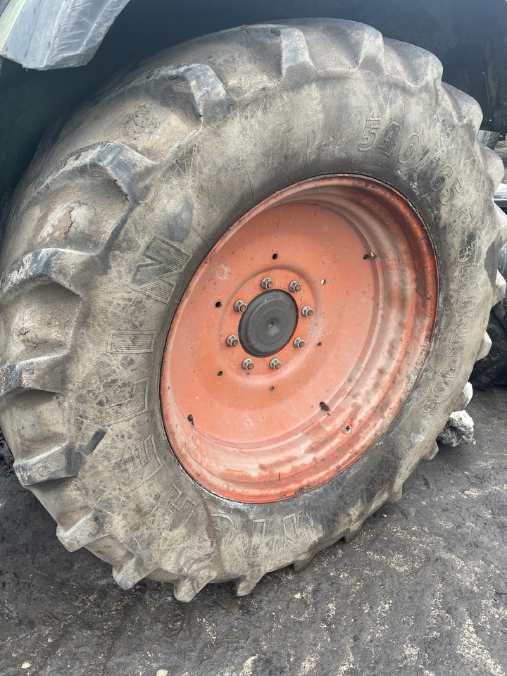 Fendt Farmer - koło koła felgi felga 540/65R34 - Felga za Poljoprivredni strojevi: slika Fendt Farmer - koło koła felgi felga 540/65R34 - Felga za Poljoprivredni strojevi Fendt Farmer - koło koła felgi felga 540/65R34 - Felga za Poljoprivredni strojevi: slika Fendt Farmer - koło koła felgi felga 540/65R34 - Felga za Poljoprivredni strojevi