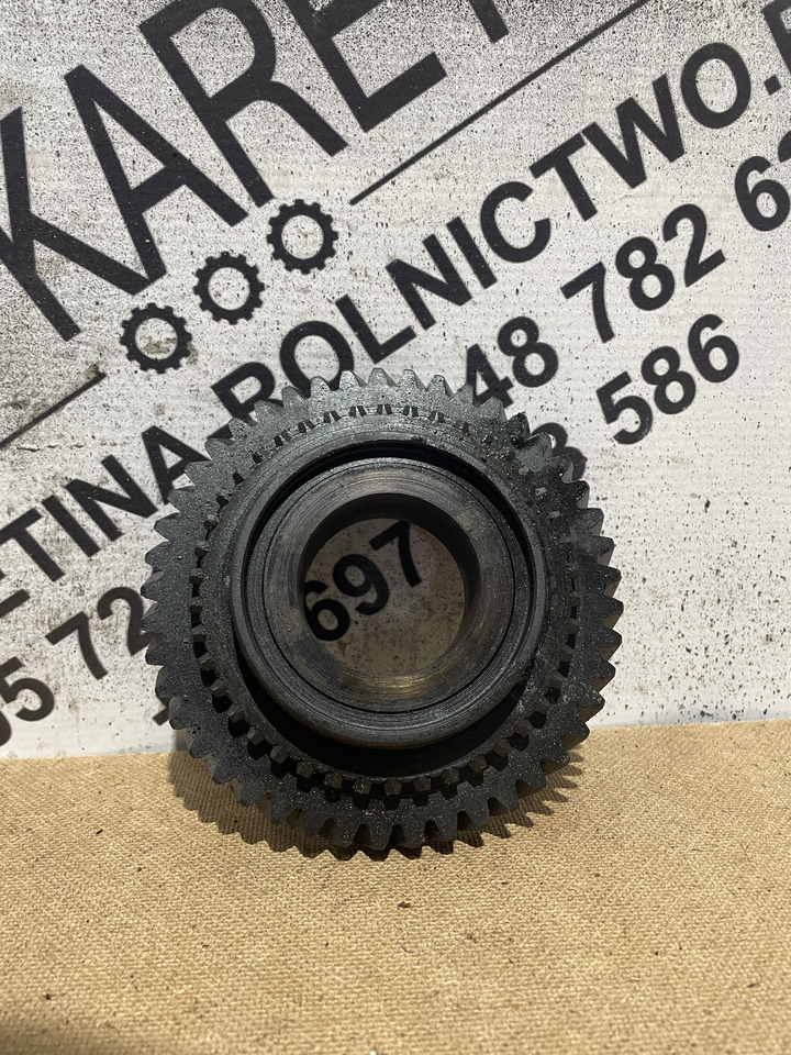 Fiat Ford New Holland - przekładnia koło zębate skrzyni 5118917 - Mjenjač i dijelovi za Poljoprivredni strojevi: slika Fiat Ford New Holland - przekładnia koło zębate skrzyni 5118917 - Mjenjač i dijelovi za Poljoprivredni strojevi Fiat Ford New Holland - przekładnia koło zębate skrzyni 5118917 - Mjenjač i dijelovi za Poljoprivredni strojevi: slika Fiat Ford New Holland - przekładnia koło zębate skrzyni 5118917 - Mjenjač i dijelovi za Poljoprivredni strojevi