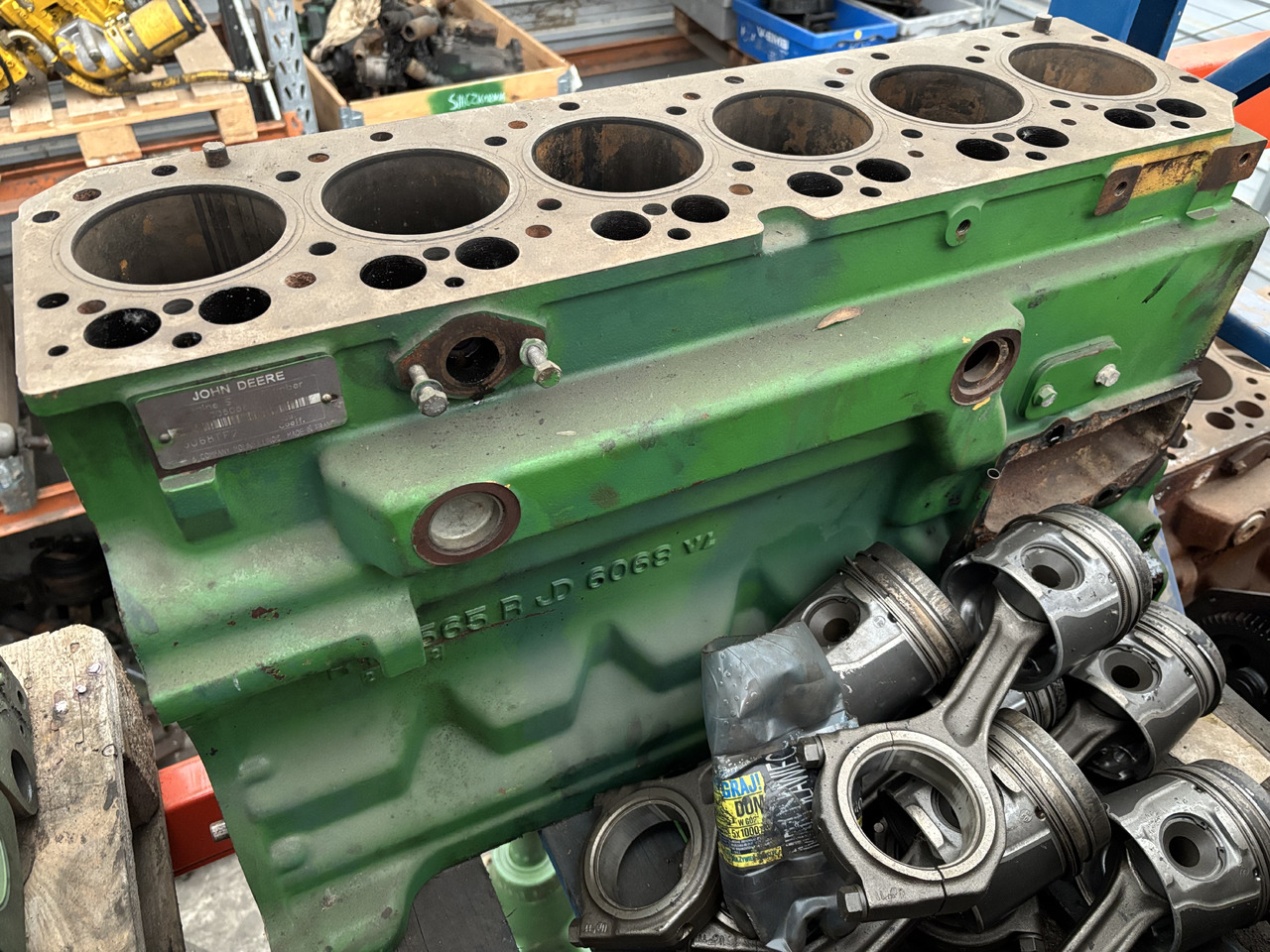 John Deere 6068 6068TF250 R119565 Blok Silnika - Blok cilindra za Poljoprivredni strojevi: slika John Deere 6068 6068TF250 R119565 Blok Silnika - Blok cilindra za Poljoprivredni strojevi John Deere 6068 6068TF250 R119565 Blok Silnika - Blok cilindra za Poljoprivredni strojevi: slika John Deere 6068 6068TF250 R119565 Blok Silnika - Blok cilindra za Poljoprivredni strojevi