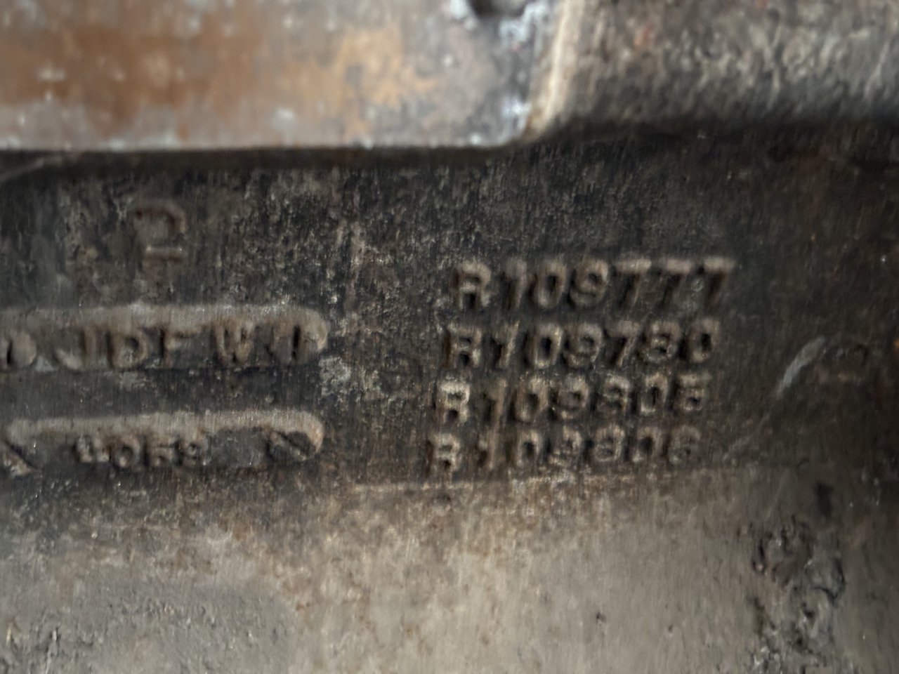 John Deere 6076 R109777 R109780 R109805 R109806 Cylinder Tłoki CZĘŚCI - Blok cilindra za Poljoprivredni strojevi: slika John Deere 6076 R109777 R109780 R109805 R109806 Cylinder Tłoki CZĘŚCI - Blok cilindra za Poljoprivredni strojevi John Deere 6076 R109777 R109780 R109805 R109806 Cylinder Tłoki CZĘŚCI - Blok cilindra za Poljoprivredni strojevi: slika John Deere 6076 R109777 R109780 R109805 R109806 Cylinder Tłoki CZĘŚCI - Blok cilindra za Poljoprivredni strojevi