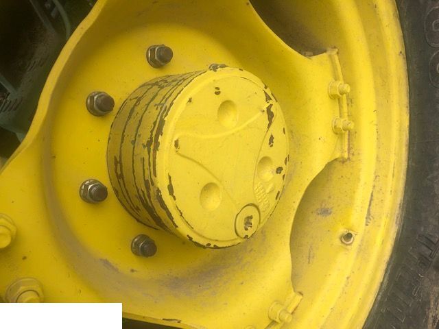 John Deere 6220 - Piasta - Glavina kotača za Poljoprivredni strojevi: slika John Deere 6220 - Piasta - Glavina kotača za Poljoprivredni strojevi John Deere 6220 - Piasta - Glavina kotača za Poljoprivredni strojevi: slika John Deere 6220 - Piasta - Glavina kotača za Poljoprivredni strojevi