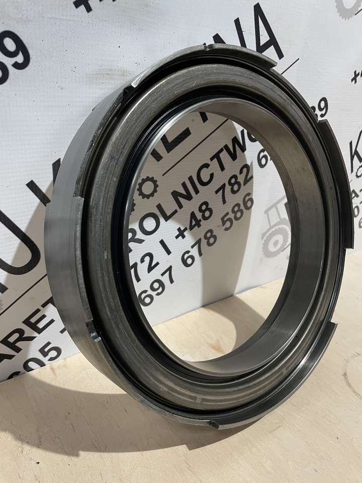 John Deere 6300 6100 6200 6400 - sprzęgło - obudowa R101159 - Kvačilo i dijelovi za Poljoprivredni strojevi: slika  John Deere 6300 6100 6200 6400 - sprzęgło - obudowa R101159 - Kvačilo i dijelovi za Poljoprivredni strojevi John Deere 6300 6100 6200 6400 - sprzęgło - obudowa R101159 - Kvačilo i dijelovi za Poljoprivredni strojevi: slika  John Deere 6300 6100 6200 6400 - sprzęgło - obudowa R101159 - Kvačilo i dijelovi za Poljoprivredni strojevi