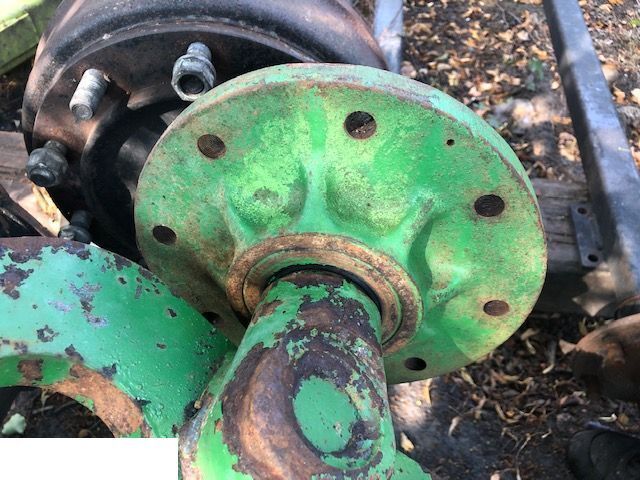 John Deere 6810 - Piasta Koła - Glavina kotača za Poljoprivredni strojevi: slika John Deere 6810 - Piasta Koła - Glavina kotača za Poljoprivredni strojevi John Deere 6810 - Piasta Koła - Glavina kotača za Poljoprivredni strojevi: slika John Deere 6810 - Piasta Koła - Glavina kotača za Poljoprivredni strojevi
